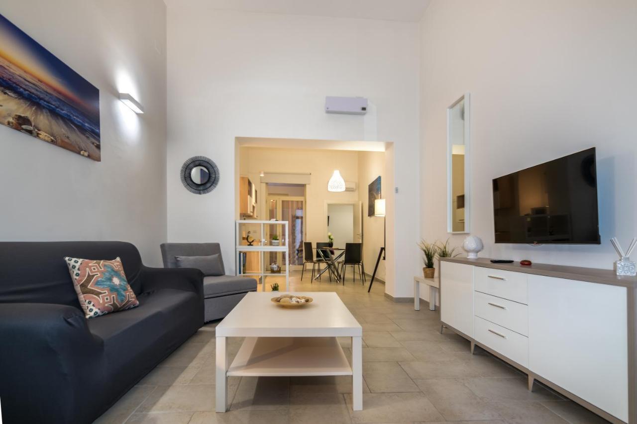 De' Villanova House Brindisi Bagian luar foto