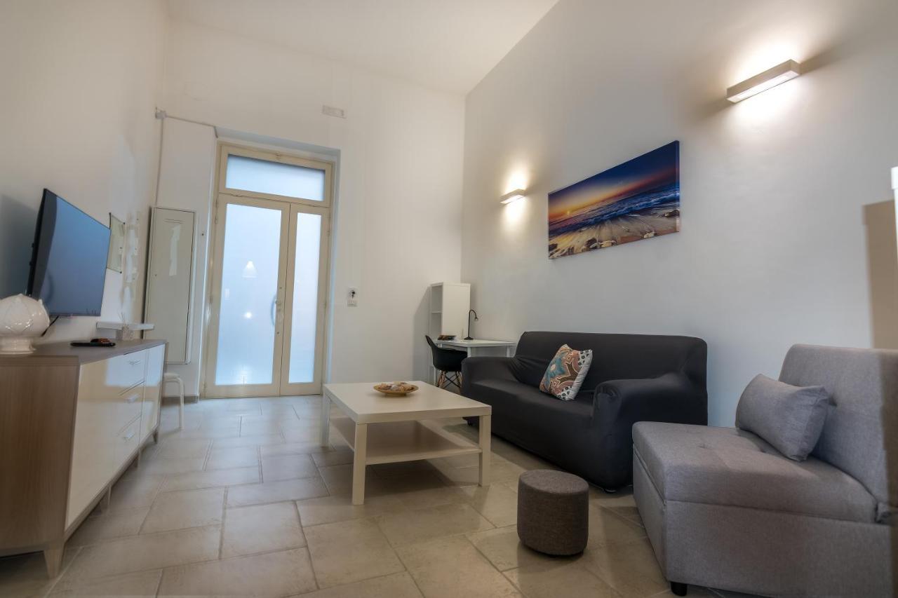 De' Villanova House Brindisi Bagian luar foto