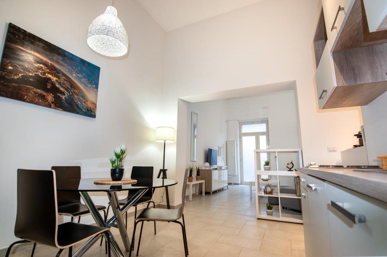 De' Villanova House Brindisi Bagian luar foto